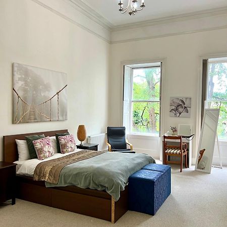 Grosvenor Apartments In Bath - Great For Families, Groups, Couples, 80 Sq M, Parking Ngoại thất bức ảnh