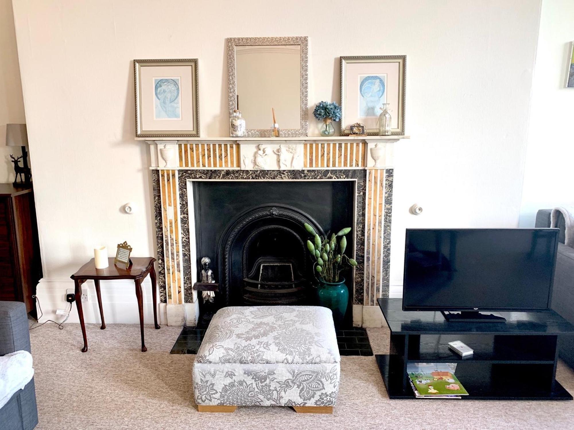 Grosvenor Apartments In Bath - Great For Families, Groups, Couples, 80 Sq M, Parking Ngoại thất bức ảnh